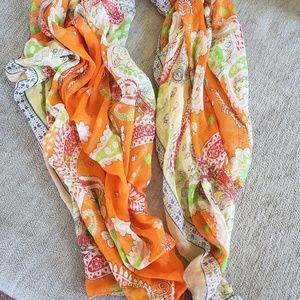 Paisley/Floral Print Oversized Scarf...EUC